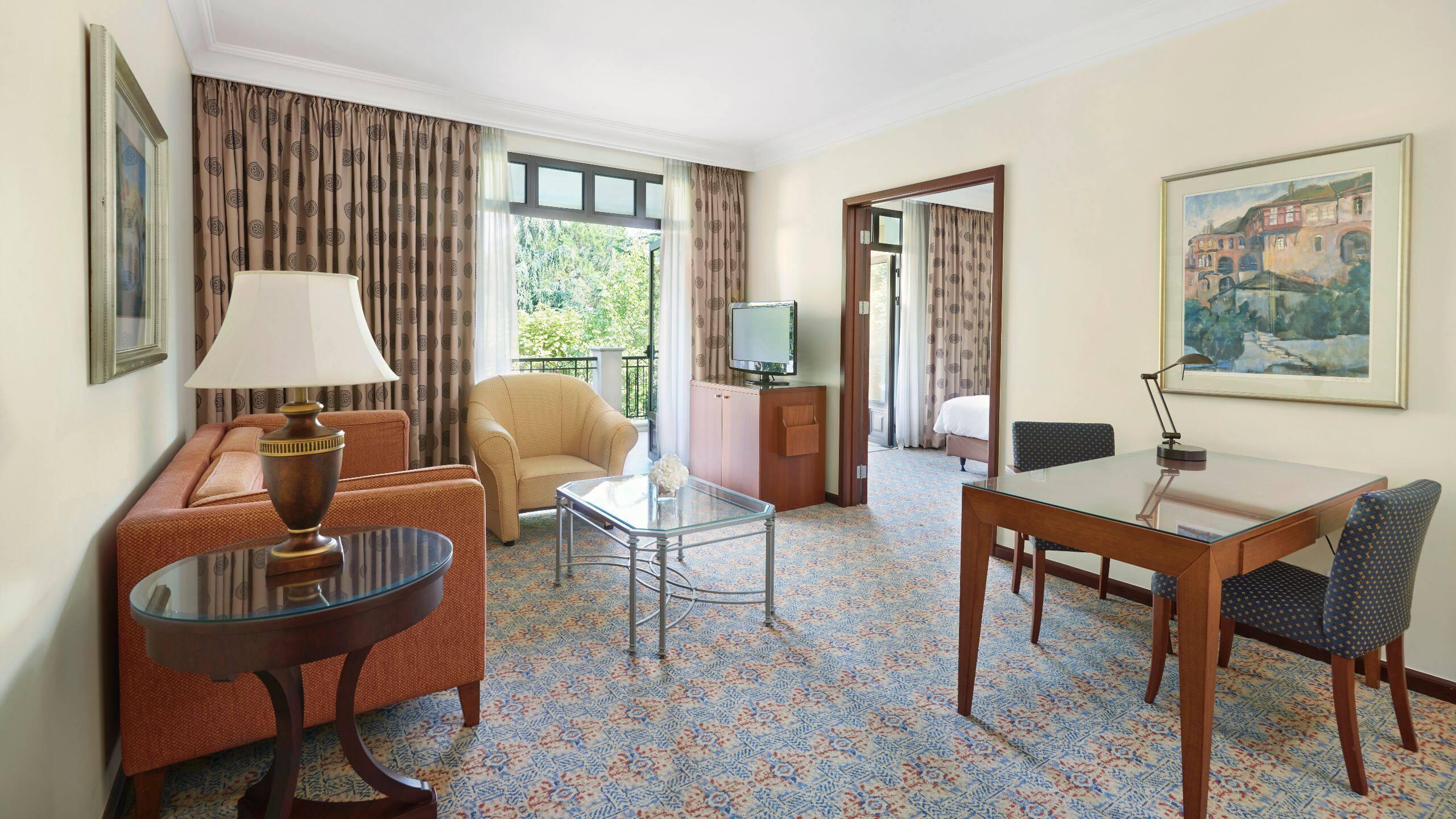 Hyatt Regency Thessaloniki Hotel Eksteriør billede A suite at the hotel
