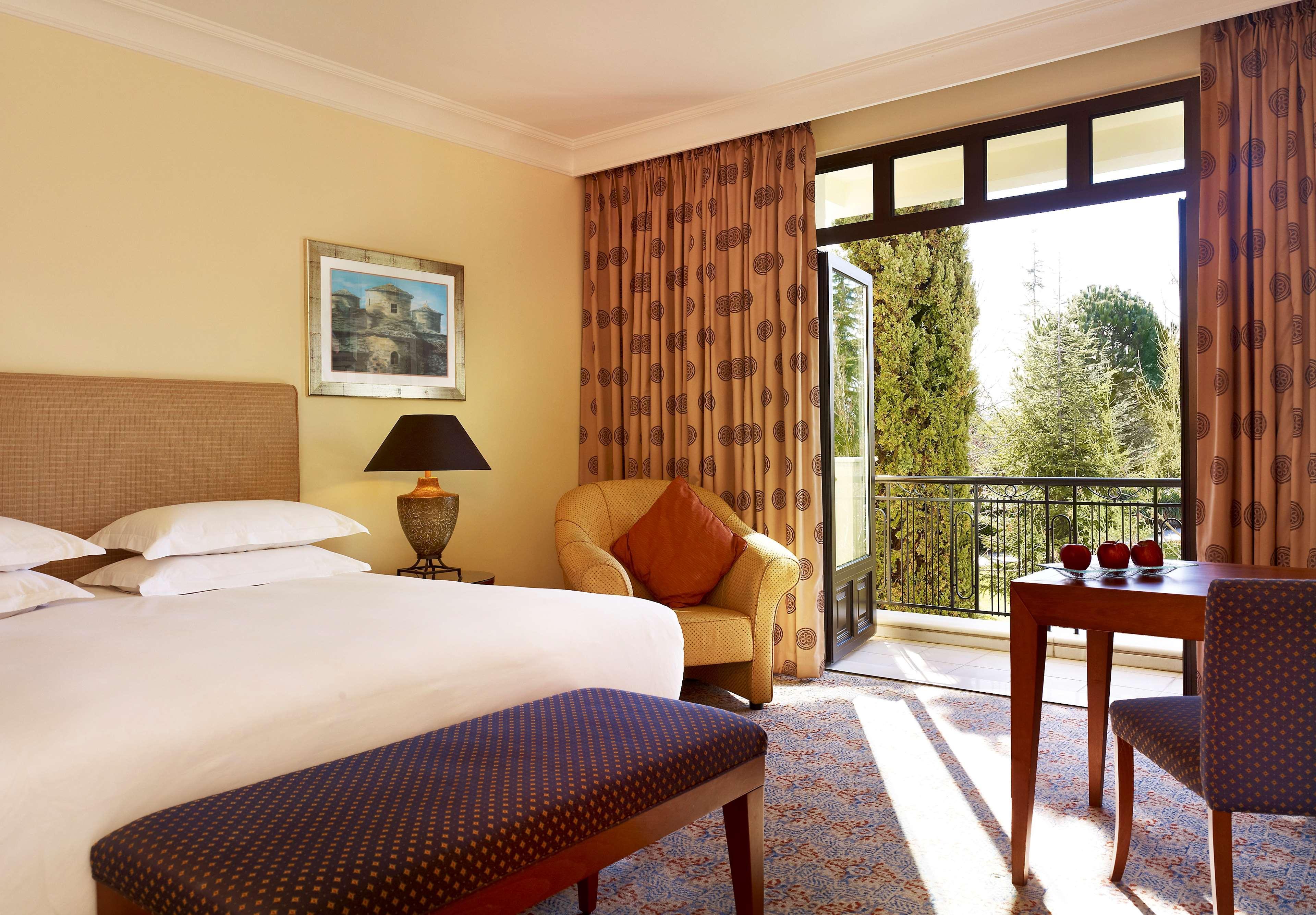 Hyatt Regency Thessaloniki Hotel Værelse billede A room at the Hilton Tel Aviv